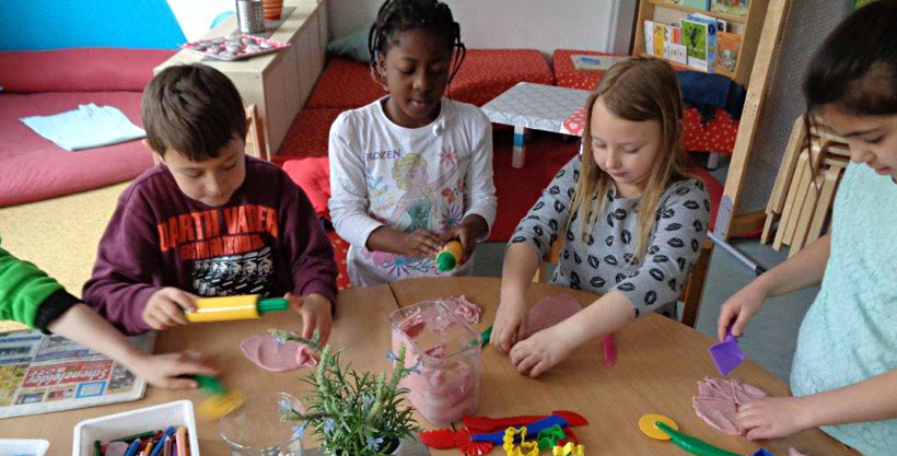 An der Albert-Schweitzer-Schule besteht die Möglichkeit Betreuungsmodule im Anschluss an den Unterricht dazu zu buchen.